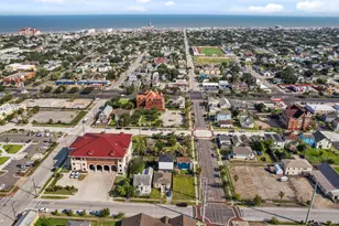 808 27th St, Galveston, TX 77550 - Photo 31
