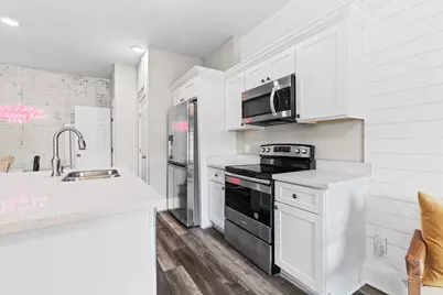 808 27th Street, Galveston, TX 77550 - Photo 9