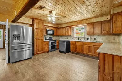 10338 Fm 2437, Hallettsville, TX 77964 - Photo 25