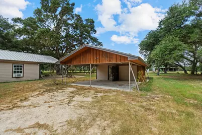 10338 Fm 2437, Hallettsville, TX 77964 - Photo 19