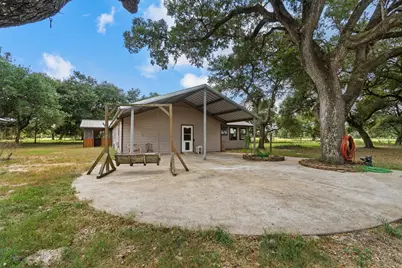 10338 Fm 2437, Hallettsville, TX 77964 - Photo 17