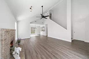 13307 Cape Province Dr, Houston, TX 77083 - Photo 5