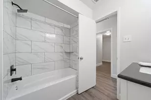 13307 Cape Province Dr, Houston, TX 77083 - Photo 17