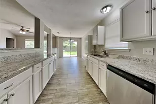 3703 Nutwood Ln, Spring, TX 77389 - Photo 5