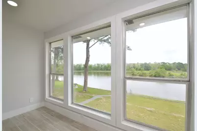 621 Brook Hollow Drive, Conroe, TX 77385 - Photo 35