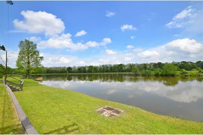 621 Brook Hollow Drive, Conroe, TX 77385 - Photo 9