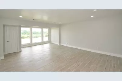 621 Brook Hollow Drive, Conroe, TX 77385 - Photo 43