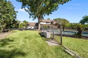 4702 Bayou Vista Dr, Houston, TX 77091 - Photo 41