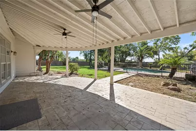 4702 Bayou Vista Drive, Houston, TX 77091 - Photo 23