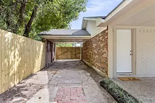 860 Bingman Dr, Beaumont, TX 77705 - Photo 33