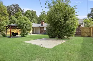 860 Bingman Dr, Beaumont, TX 77705 - Photo 29