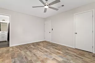 860 Bingman Dr, Beaumont, TX 77705 - Photo 19