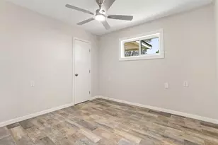 860 Bingman Dr, Beaumont, TX 77705 - Photo 21