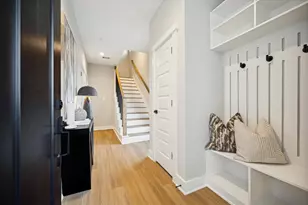 719 Thornton Rd, Houston, TX 77018 - Photo 3