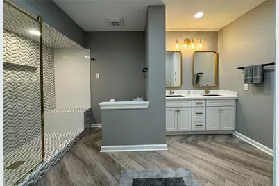 1115 Augusta Drive #38, Houston, TX 77057 - Photo 13