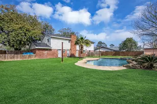 5007 Inverness Dr, Baytown, TX 77521 - Photo 7