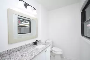 2431 Bayou Dr, League City, TX 77573 - Photo 19