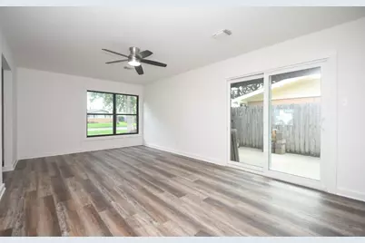 2431 Bayou Drive, League City, TX 77573 - Photo 11