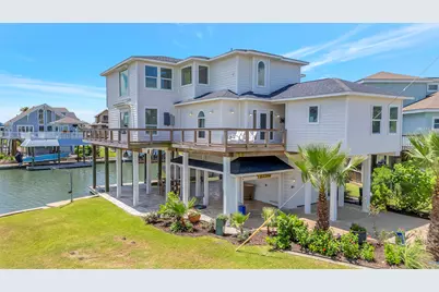 0 Outrigger, Tiki Island, TX 77554 - Photo 11