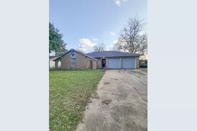 2024 Stonesthrow Drive, Bay City, TX 77414 - Photo 3
