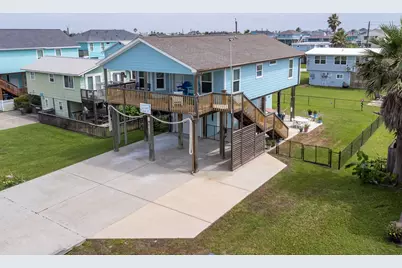 4211 Hardin Drive, Galveston, TX 77554 - Photo 9