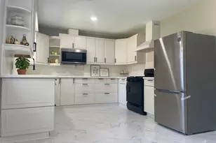 22831 Earlmist Dr, Spring, TX 77373 - Photo 9