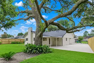 5914 Hewitt Dr, Houston, TX 77092 - Photo 29