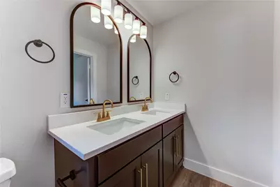 5914 Hewitt Drive, Houston, TX 77092 - Photo 21