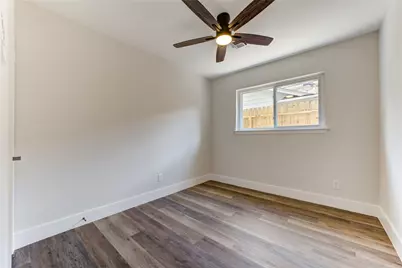 5914 Hewitt Drive, Houston, TX 77092 - Photo 21