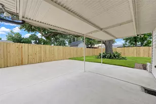 5914 Hewitt Dr, Houston, TX 77092 - Photo 25