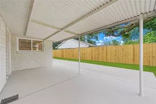 5914 Hewitt Dr, Houston, TX 77092 - Photo 27