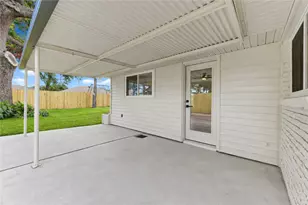 5914 Hewitt Dr, Houston, TX 77092 - Photo 27