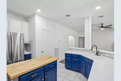 1207 Peregrine Drive, Friendswood, TX 77546 - Photo 11