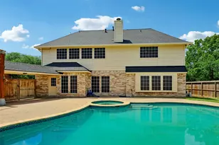 1207 Peregrine Dr, Friendswood, TX 77546 - Photo 1