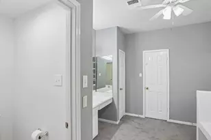 1207 Peregrine Dr, Friendswood, TX 77546 - Photo 15