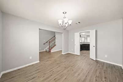 2306 Emerald Stone Court, Pearland, TX 77581 - Photo 9