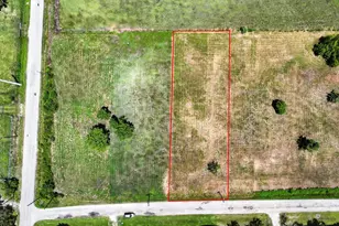 7720 Beasley St, Hitchcock, TX 77563 - Photo 1