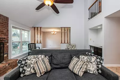 11210 Crayford Court, Houston, TX 77065 - Photo 11
