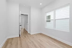 806 Schweikhardt St, Houston, TX 77020 - Photo 35