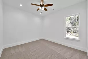 136 Grand Vw, Huntsville, TX 77340 - Photo 33