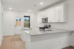 10723 Sora Dr, Conroe, TX 77378 - Photo 3