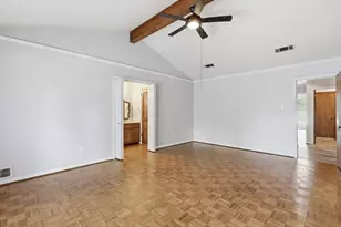 1070 Shakespeare Dr, Beaumont, TX 77706 - Photo 13