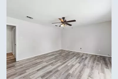 1070 Shakespeare Drive, Beaumont, TX 77706 - Photo 15