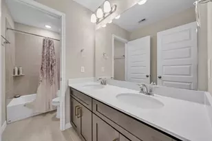 2030 Woodland Pine Ct, Conroe, TX 77384 - Photo 29