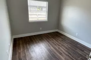 318 Old Spring Ln, Houston, TX 77015 - Photo 13
