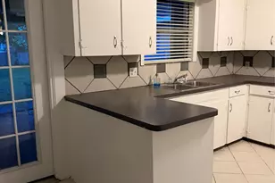 9610 Westview Dr, Houston, TX 77055 - Photo 5