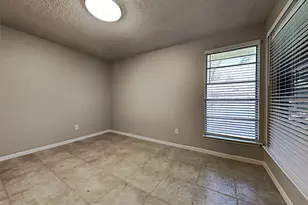 23926 Spring Day Ln, Spring, TX 77373 - Photo 9