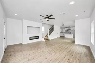 953 Ringold St, Houston, TX 77088 - Photo 15