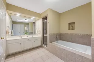 2118 Nantucket Dr, Houston, TX 77057 - Photo 17