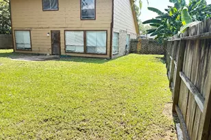 15526 Barbarossa Dr, Houston, TX 77083 - Photo 35